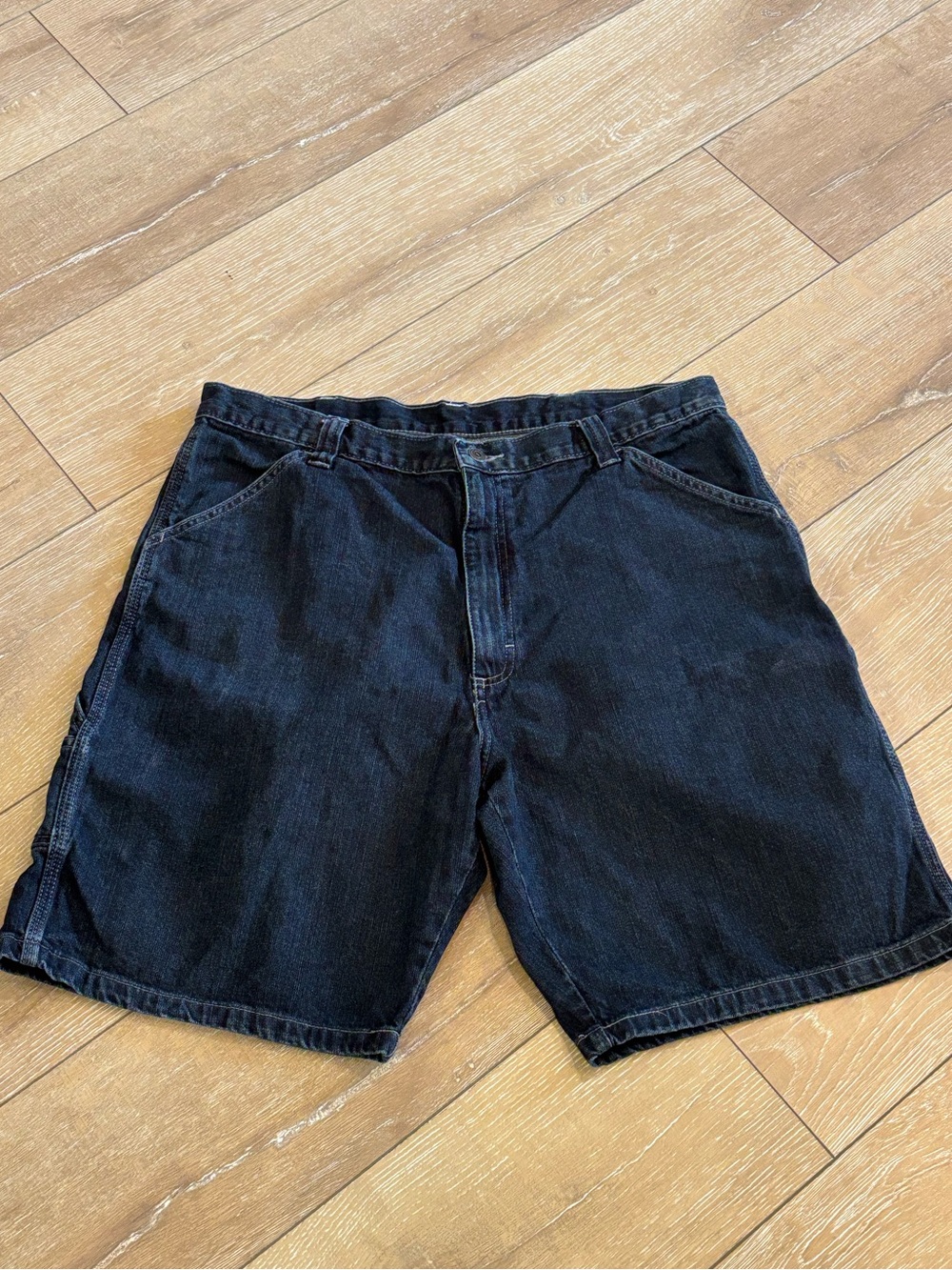 Wrangler Originals Dark Wash Denim Shorts Men’s Size 36 100% Cotton Relaxed‎